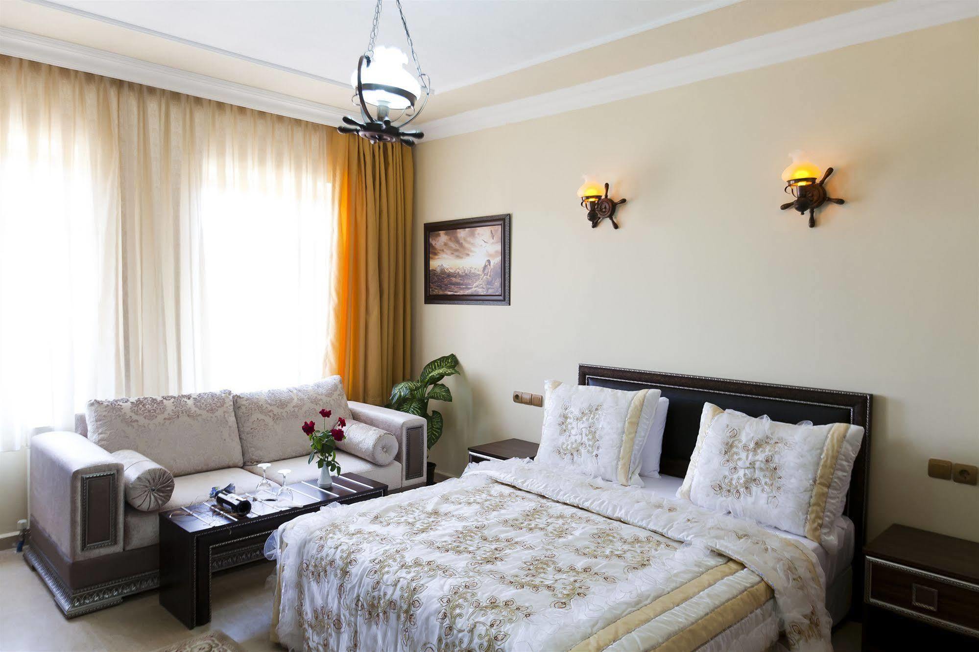 Turabdin Hotel Midyat Exterior photo